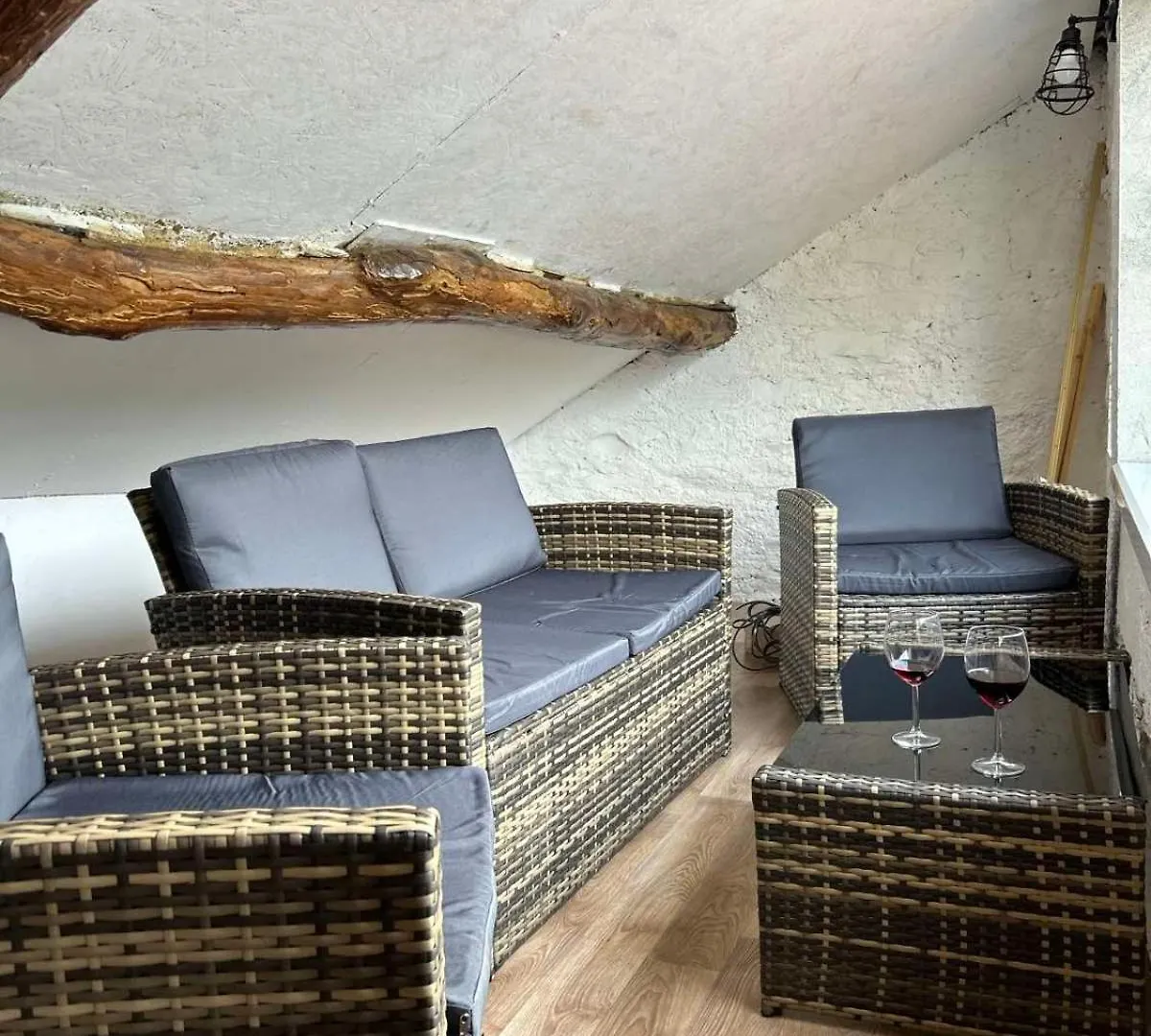 Timco 3-Story Apartment With Lake View And Air-Conditioner Torno